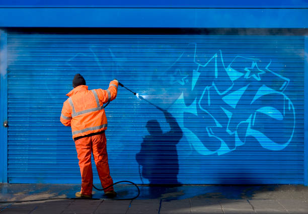 Best Garage Pressure Washing  in Inglenook, CT